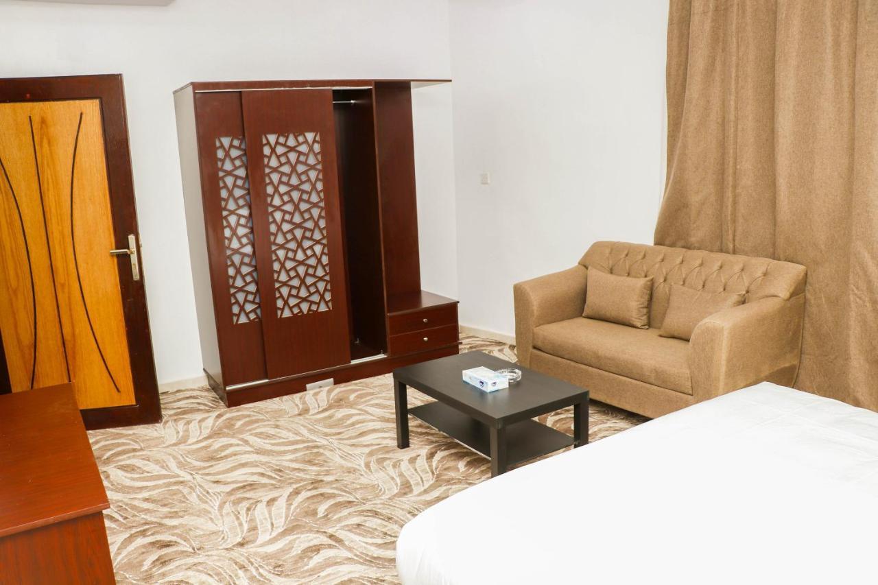 Al Farhan Dumah Al Jandal Hotell Dawmat al-Jandal Exteriör bild