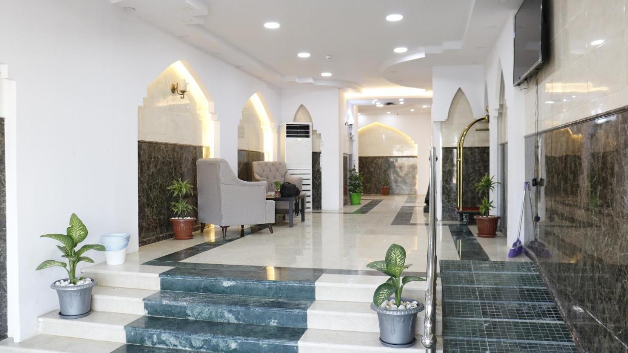 Al Farhan Dumah Al Jandal Hotell Dawmat al-Jandal Exteriör bild