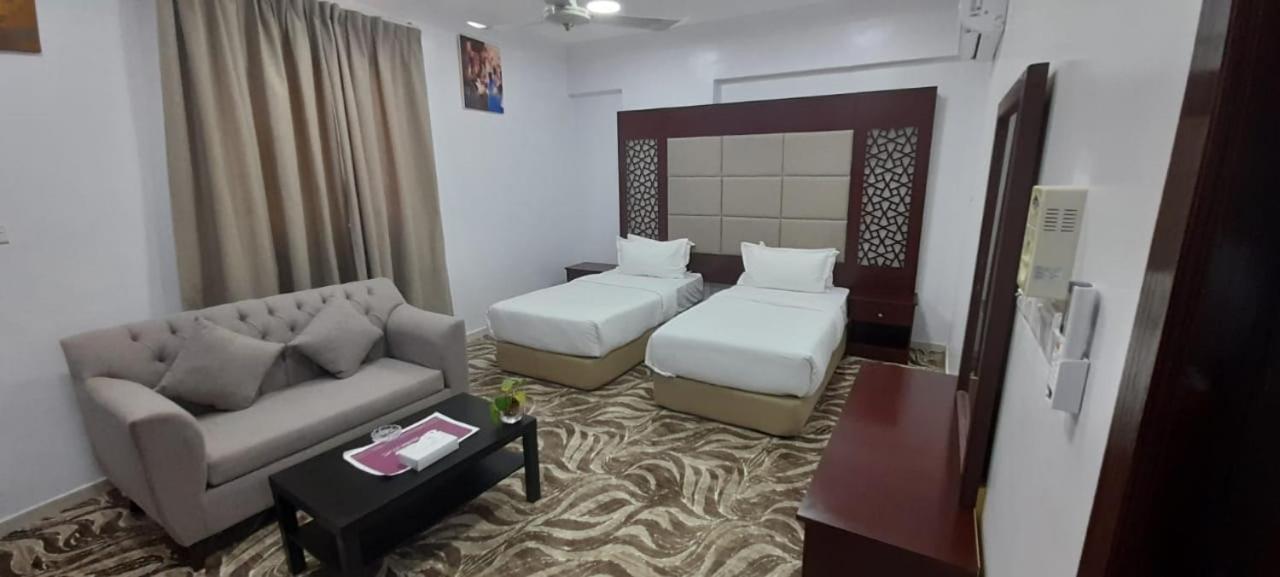 Al Farhan Dumah Al Jandal Hotell Dawmat al-Jandal Exteriör bild